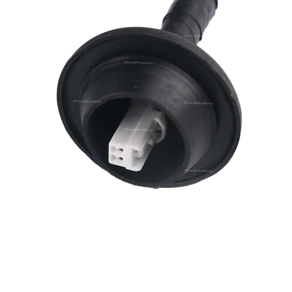 Фонасветильник освещения заднего багажника для номерного знака Mazda 3 2009 2010 2011 2012