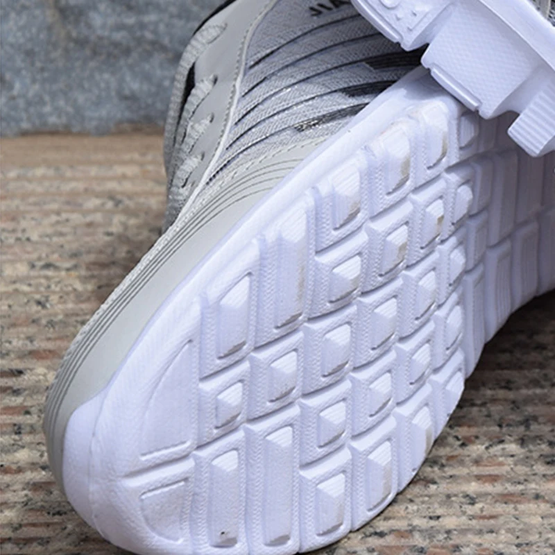 2017 Повседневное Мужская обувь Летний стиль сетки Туфли без каблуков модные