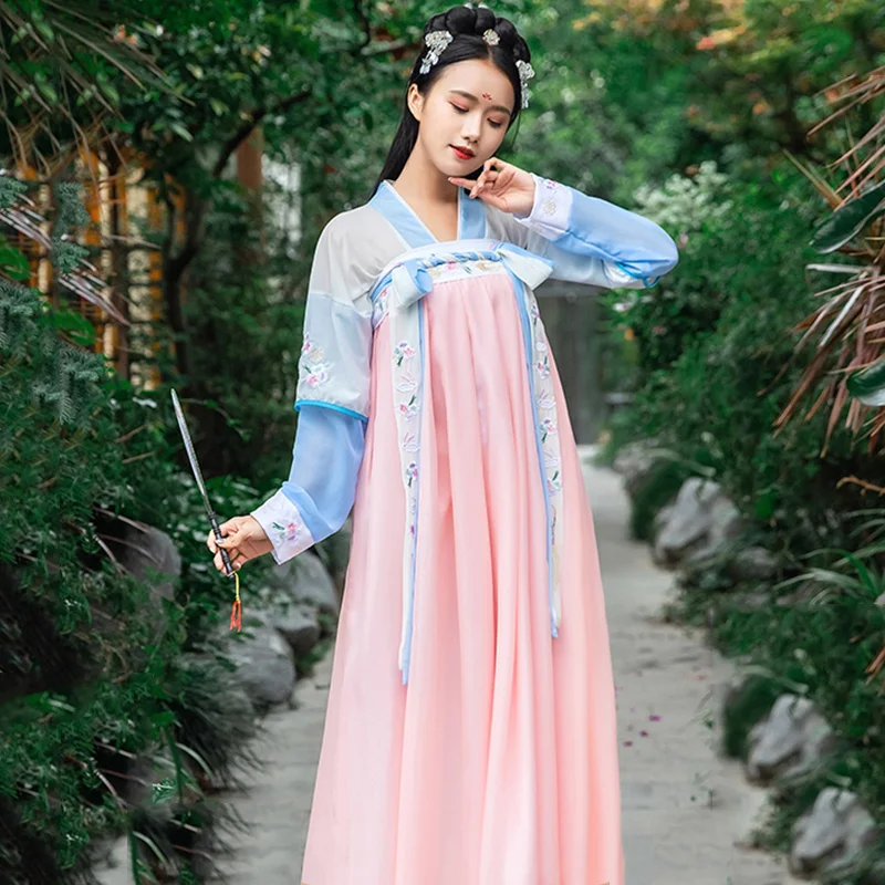 

Китайский классический танцевальный костюм с вышивкой Hanfu, Женская праздничная одежда, женское восточное платье феи, народная одежда для вы...