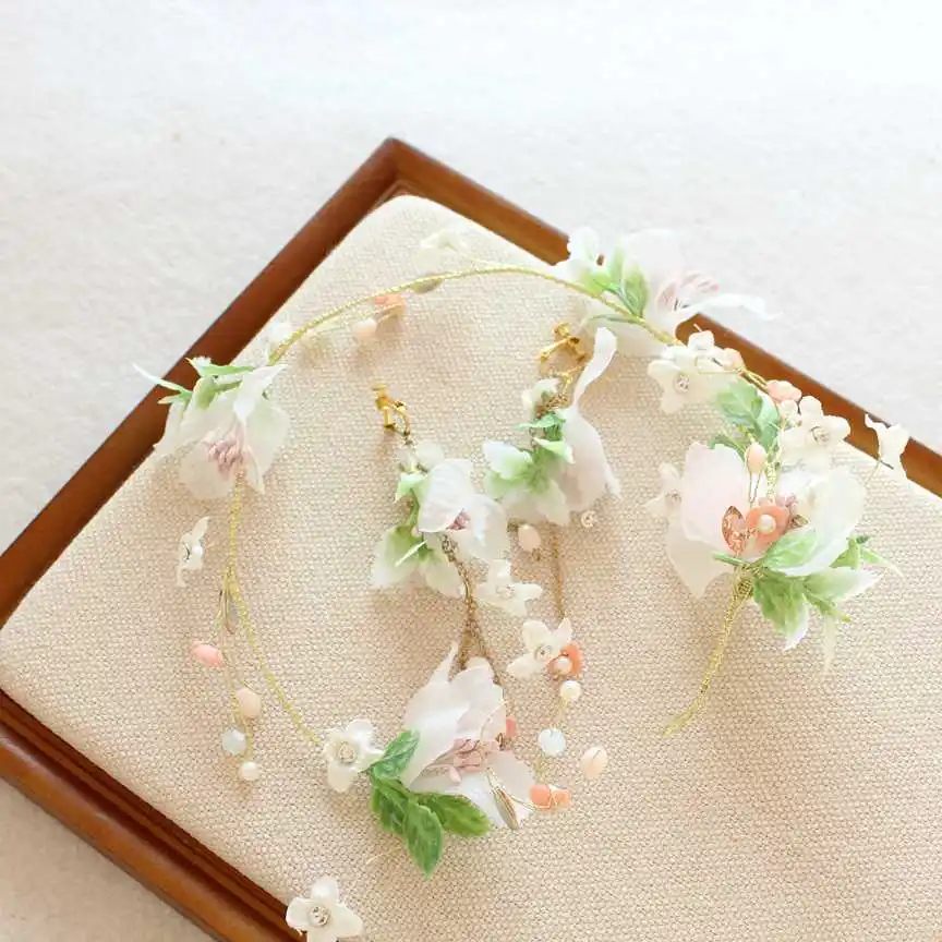 Korean white handmade crepe leaf flower garland earring bridesmaid bride wedding hair accessories hairband | Украшения и