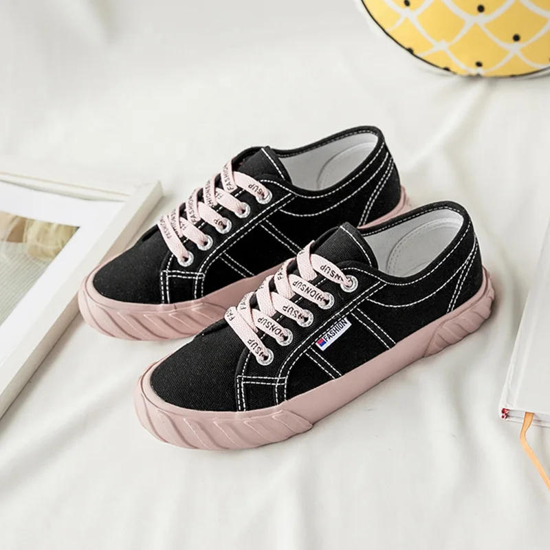 HQFZO/Pantshoes/парусиновые кроссовки на плоской подошве со шнуровкой; женские кроссовки на не сужающемся книзу массивном каблуке и платформе; Повседневная Вулканизированная обувь с буквенным принтом; женская обувь - Цвет: black
