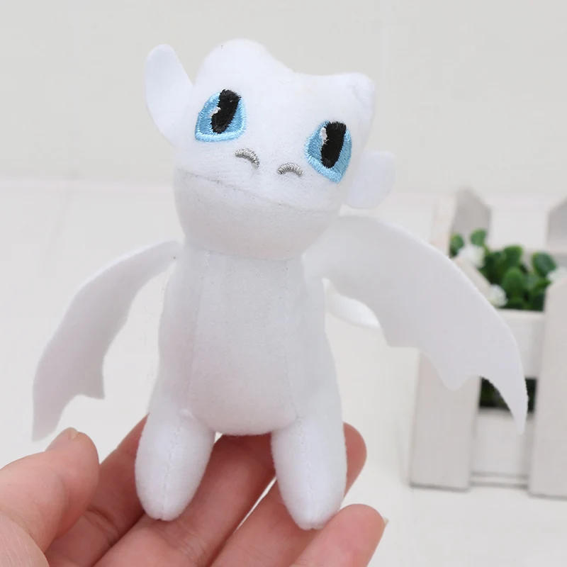 15cm white keychain 12 шт./компл., футболка с изображением героев мультфильма «Как приручить дракона фигурки Беззубик, ночная фурия кошмар отвратительного пристеголов, Цепочки и ожерелья брелок игрушка из ПВХ - Цвет: 15cm white keychain