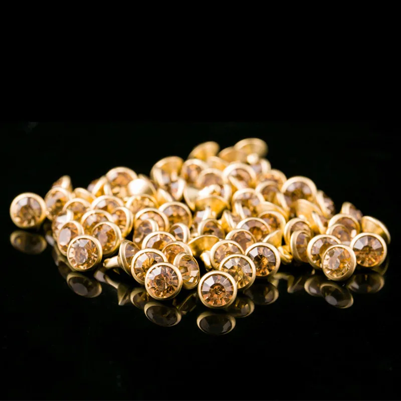 50 шт 8 мм с заклепками золото краями Цвет дрель трубную муфту металлическое