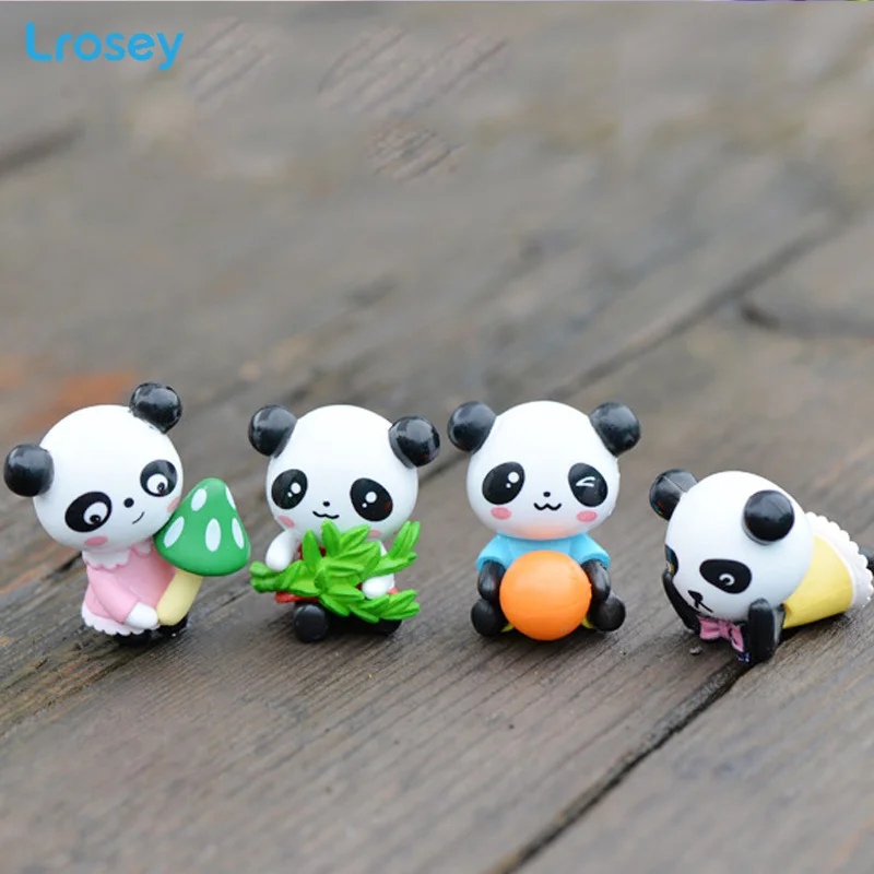 4pcs panda live Кунг-фу футбол панда Фея Сад миниатюрные игрушки DIY материал украшение дома аксессуары микро пейзаж детская комната украшения - Цвет: 4pcs panda live