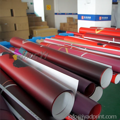 Наружная печать постеров из синтетической бумаги по индивидуальному размеру