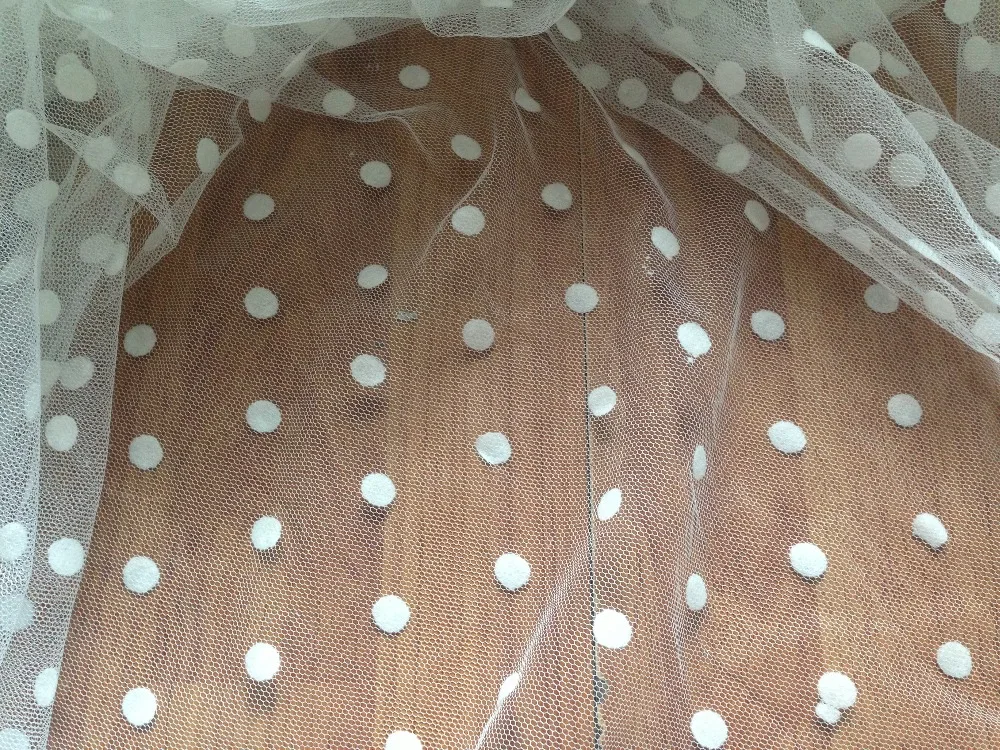 Лидер продаж новинка 160 см широкая Мягкая сетчатая ткань в горошек цвета слоновой