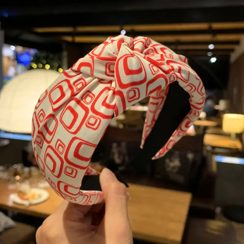 

Korean New Geometric Hairband Girls Fashion Wide Side Cloth Knot Headband Circle Hair Bands for Women Hair Hoop Hair Accessories