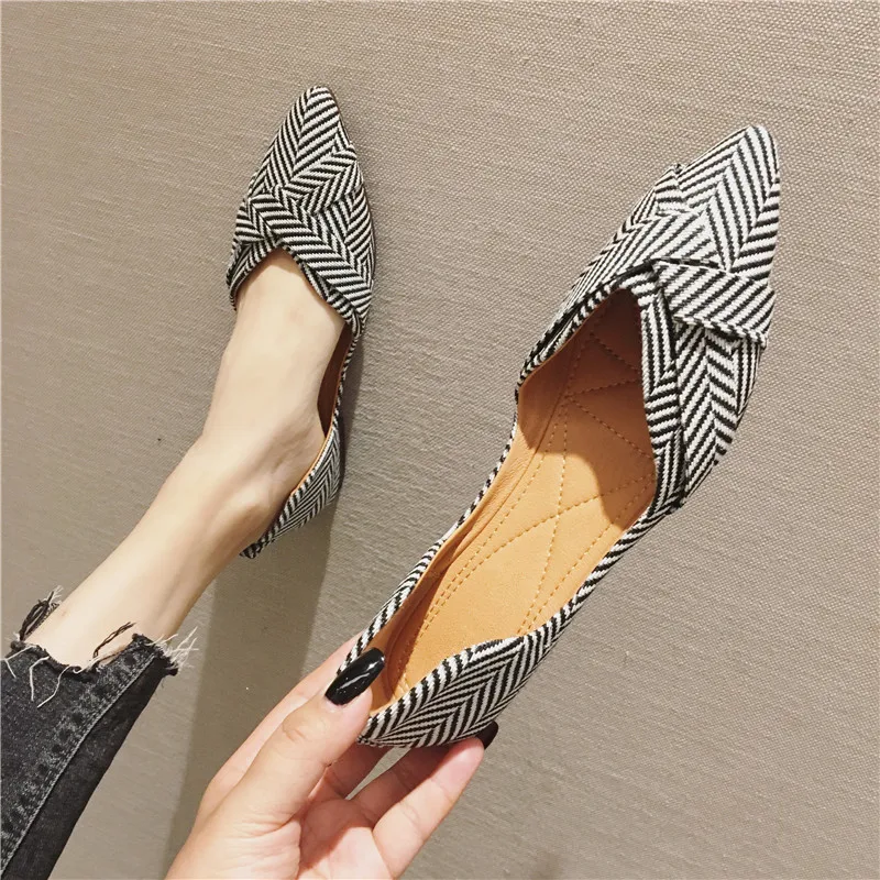 Женские туфли лодочки с острым носком дышащие Хлопковая полосатая обувь на