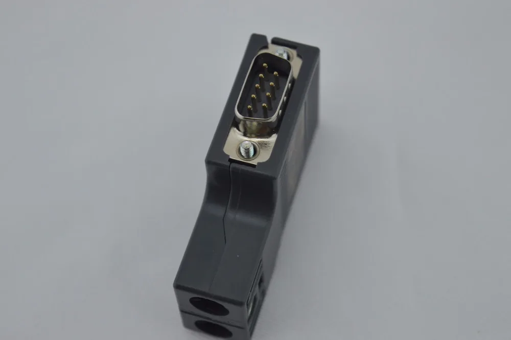 Соединитель SIMATIC DP 6ES7972-0BA52-0XA0 PROFIBUS оригинальные продукты (6ES7972-0BA52-0XA0) быстрая