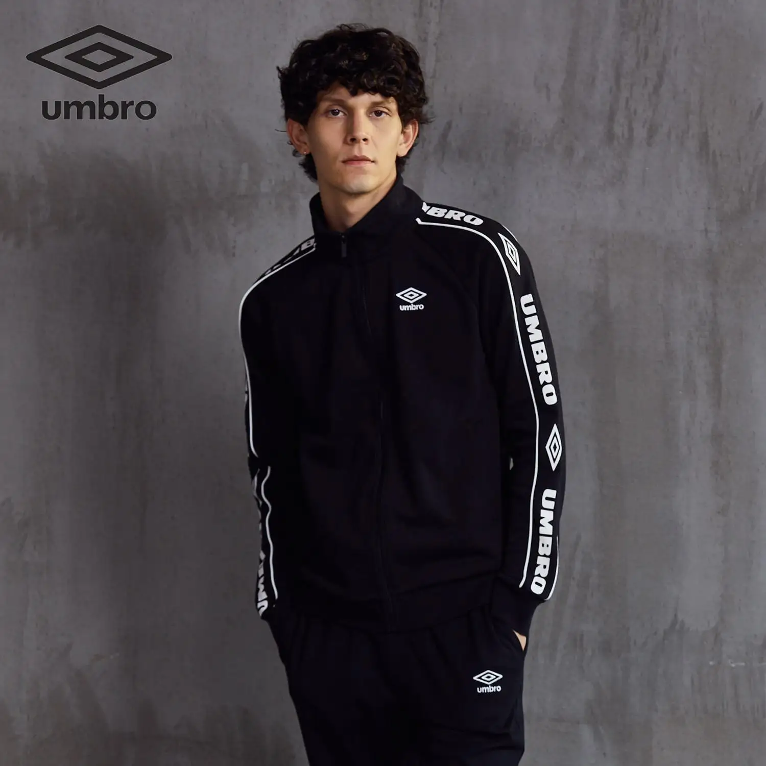 Umbro, новинка, мужская спортивная куртка, свитер, пальто, на молнии, воротник, Мужская классическая спортивная одежда, для отдыха, дышащая куртка, Uo183ap2409 - Цвет: Черный