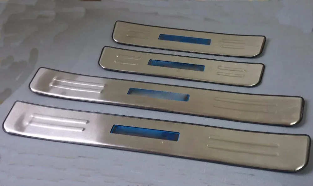 Нержавеющая сталь LED синий свет Добро пожаловать педаль порога крышка Накладка