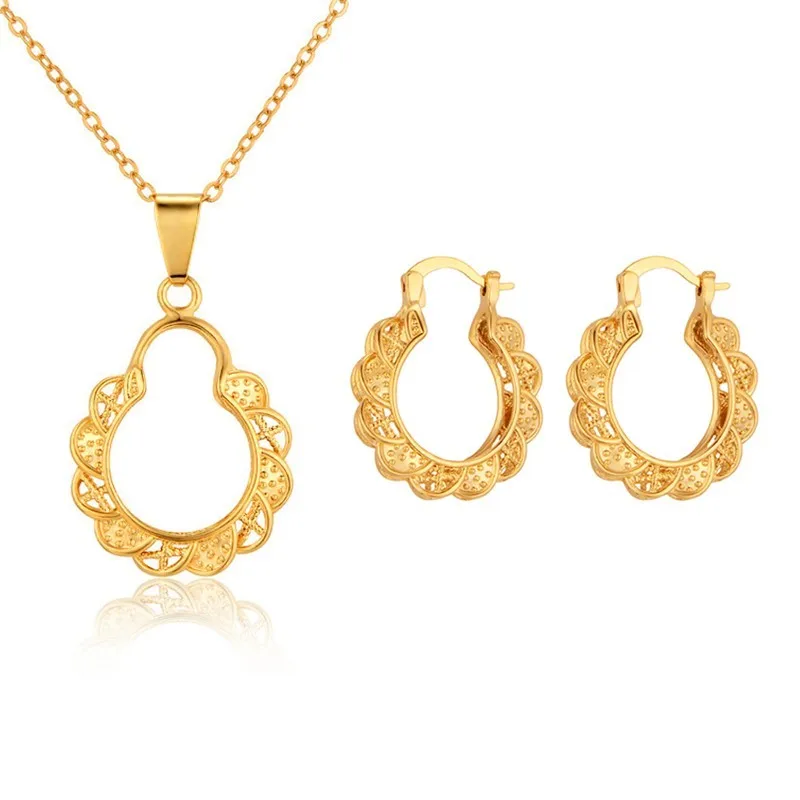Фото Винтаж Creoles золото цвет полые круг обручи кулон ожерелье и Комплект сережек для