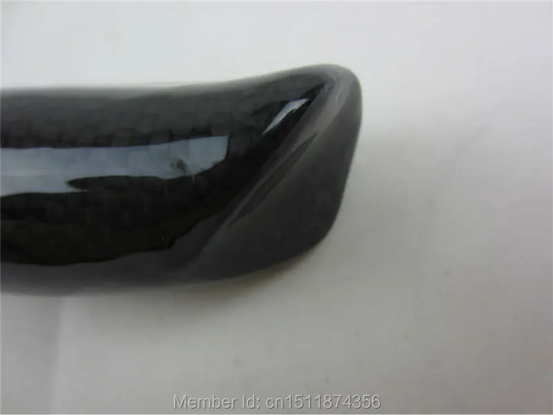 Велосипедный руль не заканчивается стандартным рулем из углеродного волокна и