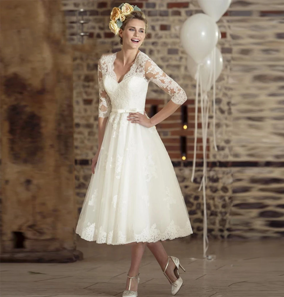 

Short Lace Tea Length Wedding Dresses Long Sleeves V Neck Bridal Gowns Lace Appliques vestido de noiva Custom Size