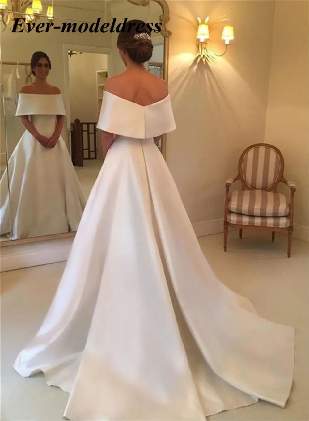 

Простое свадебное платье А-силуэта, 2019, с вырезом «Лодочка», атласное, с открытой спинкой, с открытыми плечами, с коротким шлейфом, Платье De ...