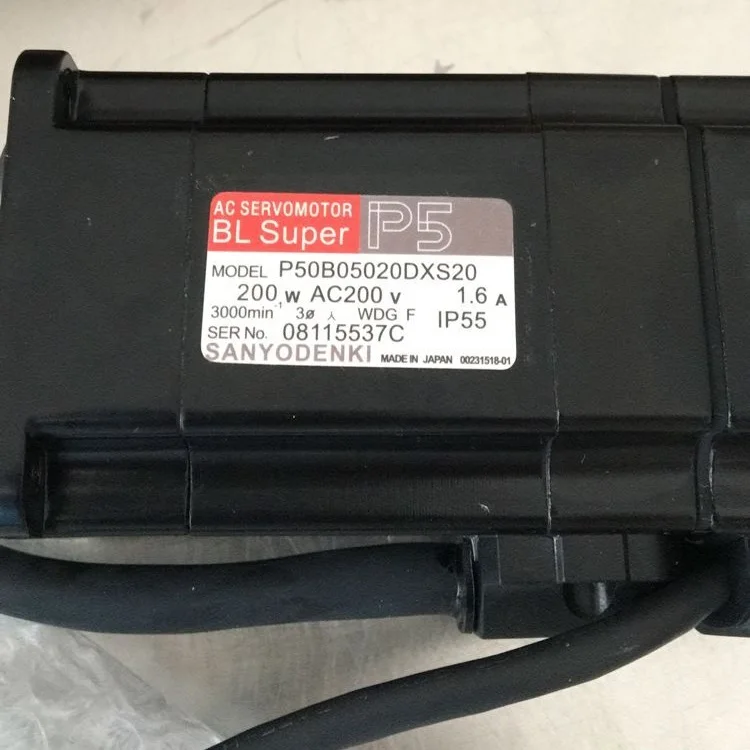

P50B05020DXS20, б/у/80% Новый Серводвигатель Sanyo denki P50B05020DXS20 Сделано в Японии