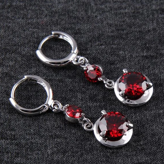 AAA класса CZ инкрустированные ювелирные изделия и красочные cz серьги-гвоздики