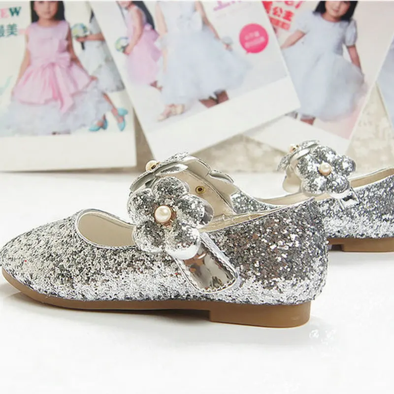 Туфли на плоской подошве для девочек с цветами кожаные туфли принцессы свадебные