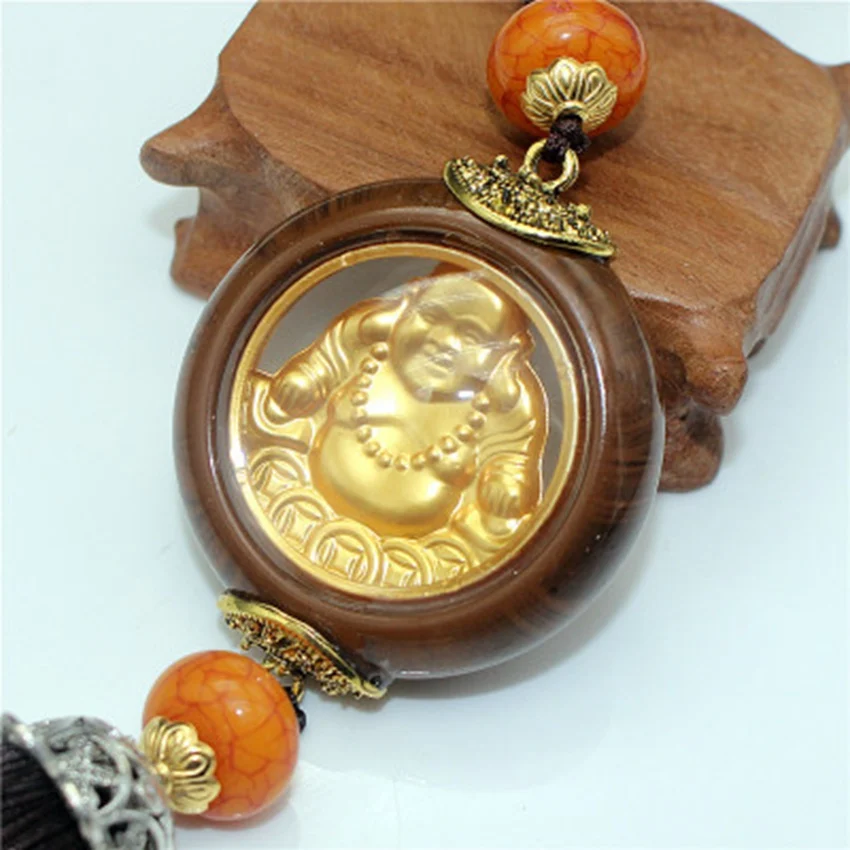 Автомобильная подвеска из красного дерева ювелирное изделие с изображением