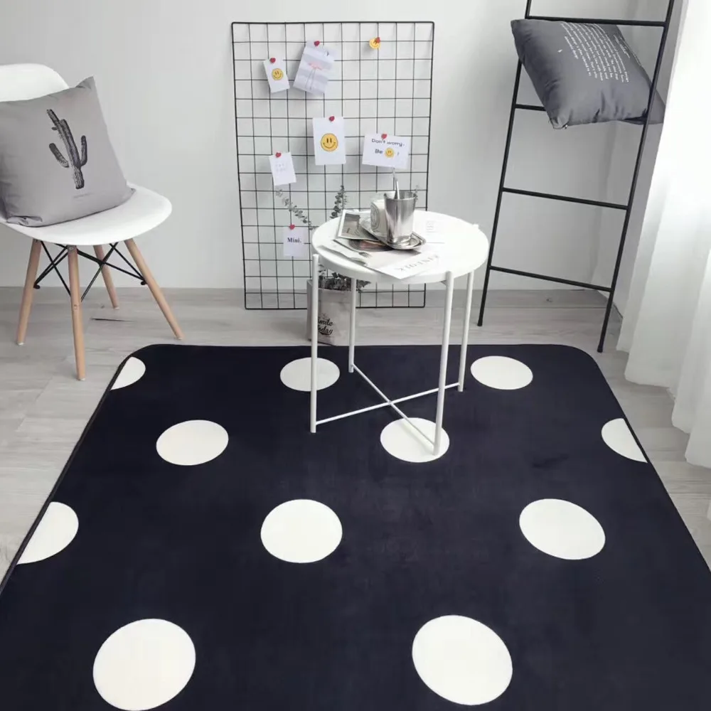 Goede Eenvoud Fashion Wit Zwart Stippen Woonkamer Slaapkamer Decoratieve Tapijt Gebied Tapijt Vloer Yoga Baby Kruipen Speelkleed Pad