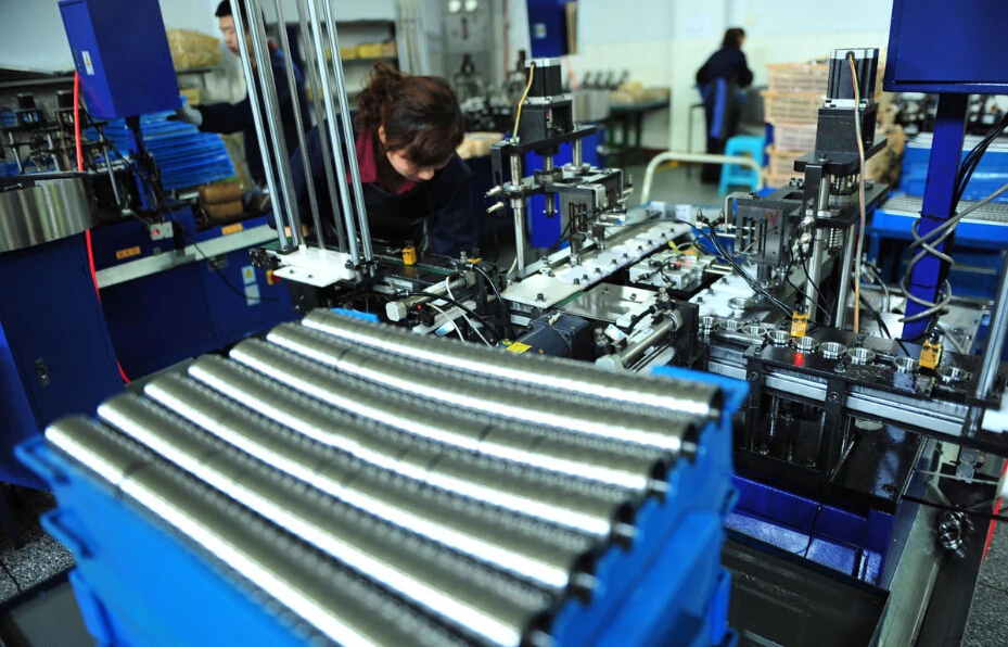 10 шт. ABEC-5 высокого качества миниатюрный шарикоподшипник 608ZZ 608Z 608 ZZ 608-ZZ 8X22X7 мм 8*22*7 мм для NSK FAG NTN SKF KOYO машина
