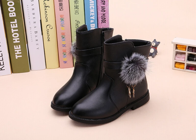 Зимние модные детские зимние ботинки для девочек обувь теплые плюшевые с мягкой