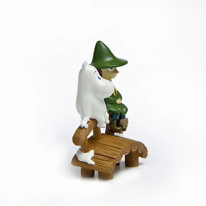 Moomin family Moomin Slican выглядит на снегу на мосту Террариум статуэтки Elefantes De Decoracion Hogar Bonecos