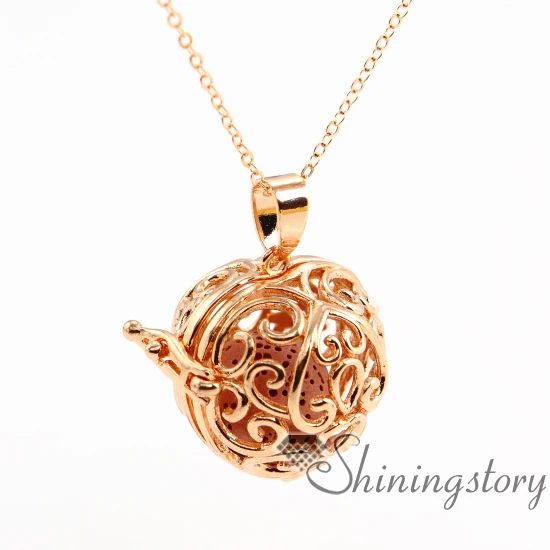

heart openwork aromatherapy necklace wholesale diffuser necklace essential oil diffuser jewelry aromatherapy necklace diffuser