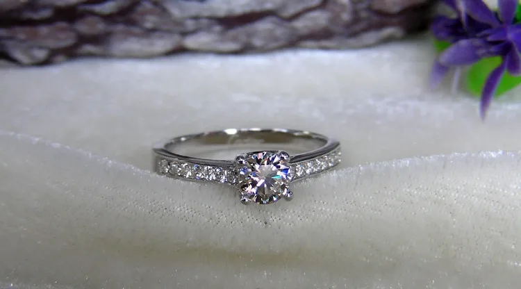 

0.5CT Simple Style Solid 18K White Gold Diamond Au750 White Gold Women Wedding Ring Fine Anniversary Jewelry