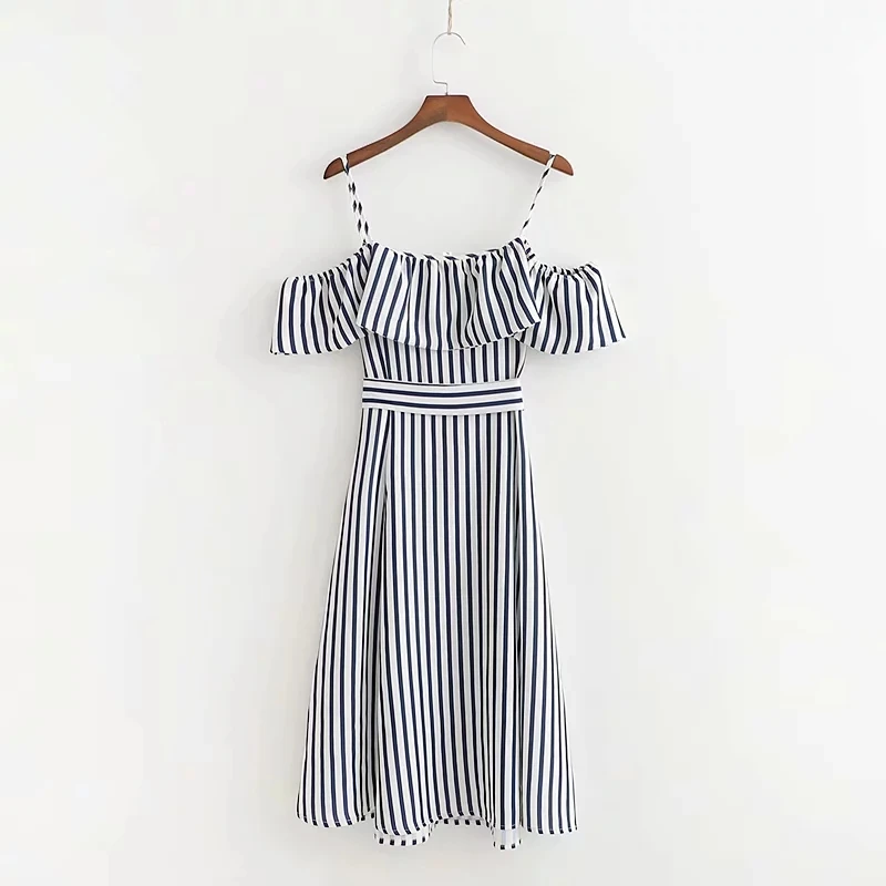 Женское платье в синюю и белую полоску с открытыми плечами повседневное