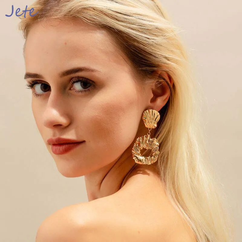 JETE европейский и американский индивидуальный персонаж преувеличивает уши чтобы