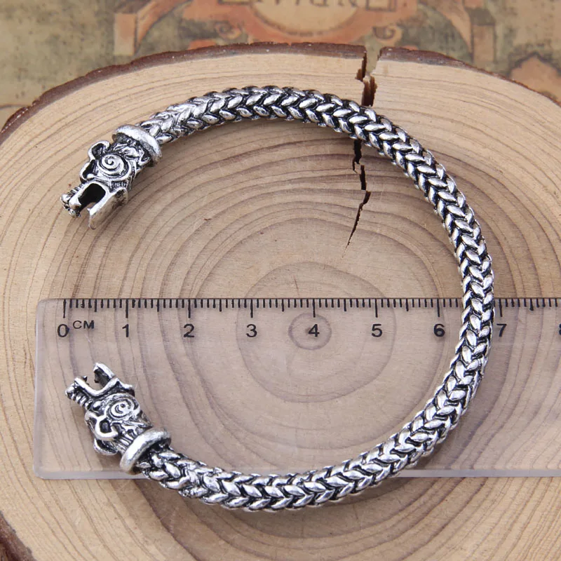 Прямая поставка ожерелье с подвеской в виде черепа козы Тора искусственного