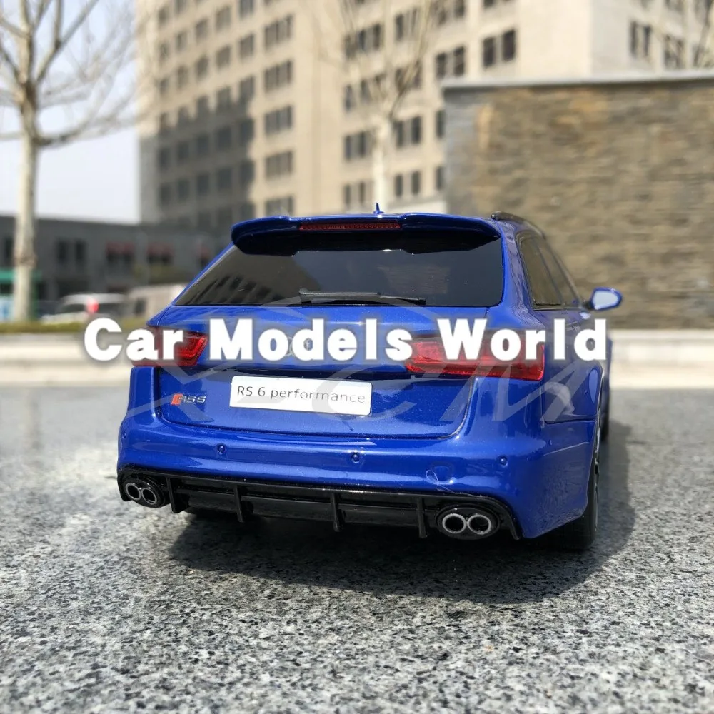 Полимерная модель автомобиля для GT Spirit RS6 (C7) Nogaro Edition (синий) 1:18 GT719 + маленький