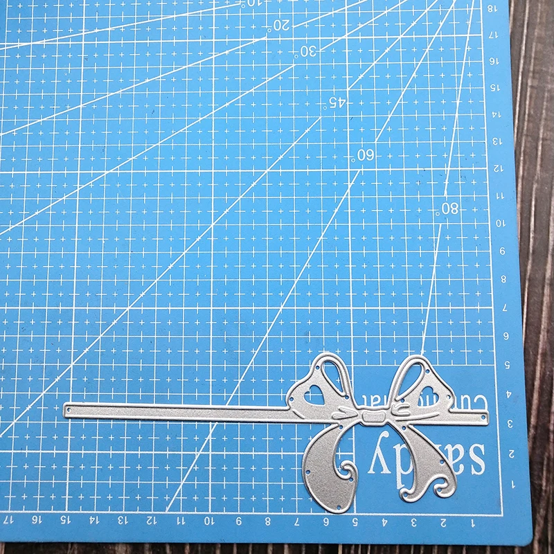 Бантом для Рождественский подарок коробка Dec металлическая пресс форма 2018 Новый