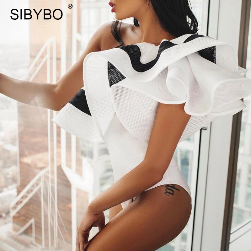 Женский Короткий комбинезон Sibybo красный гимнастический с оборками и открытыми