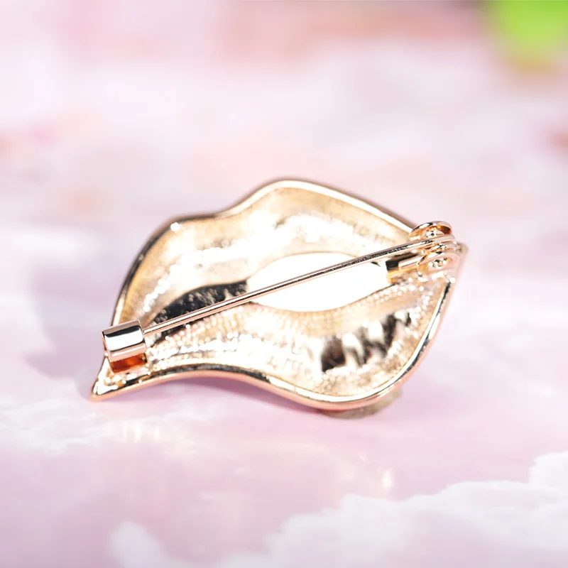 Броши Funmor с красной эмалью в форме губ ювелирные изделия для женщин и мужчин