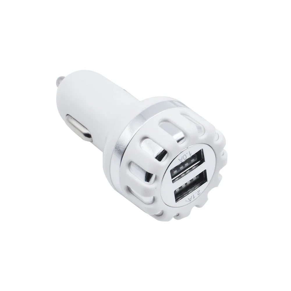 Универсальное автомобильное зарядное устройство 3.1A USB с двумя портами для IOS iPhone 7
