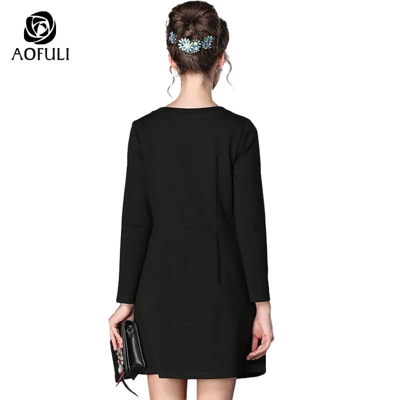Женское платье А силуэта с длинным рукавом S/M/L/XL/4XL черное вышивкой в виде лебедя и