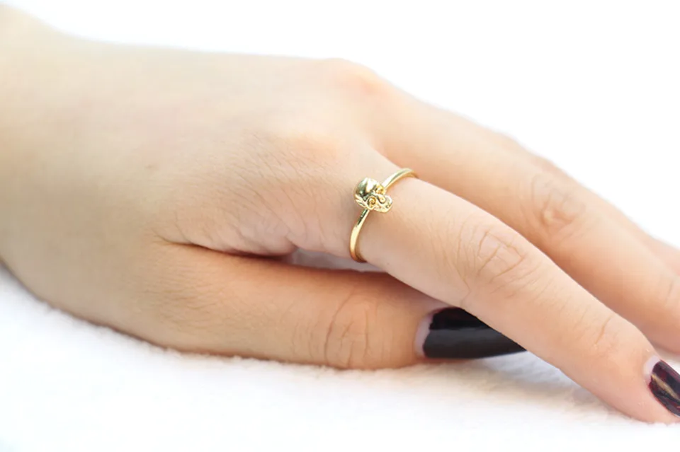 Модное кольцо с одним призраком модные покрытые/антикварные кольца черепом |