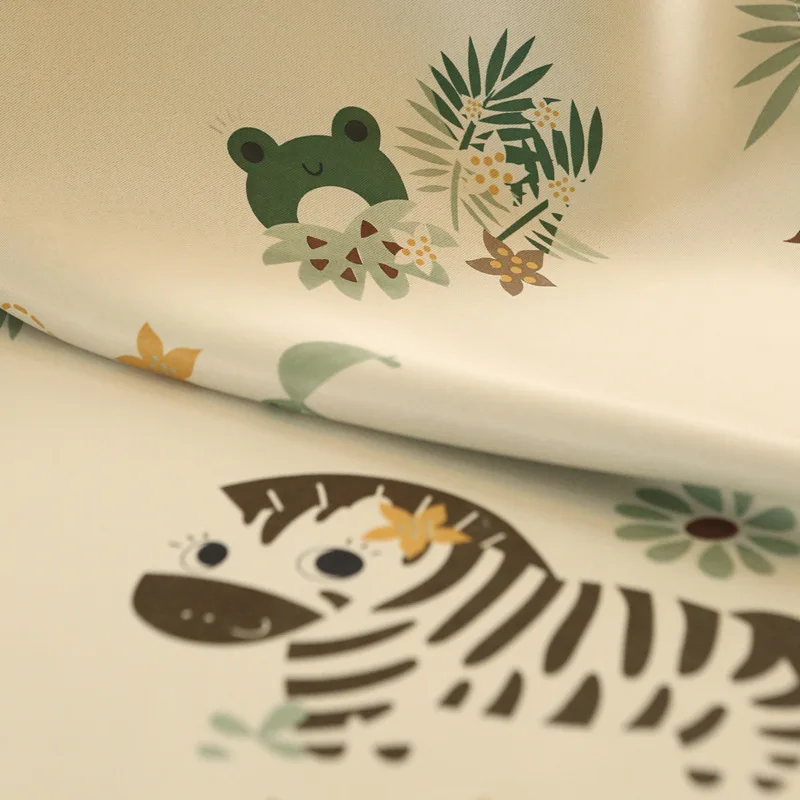 Затемненные шторы с рисунком зебры и животных для детской комнаты прозрачные