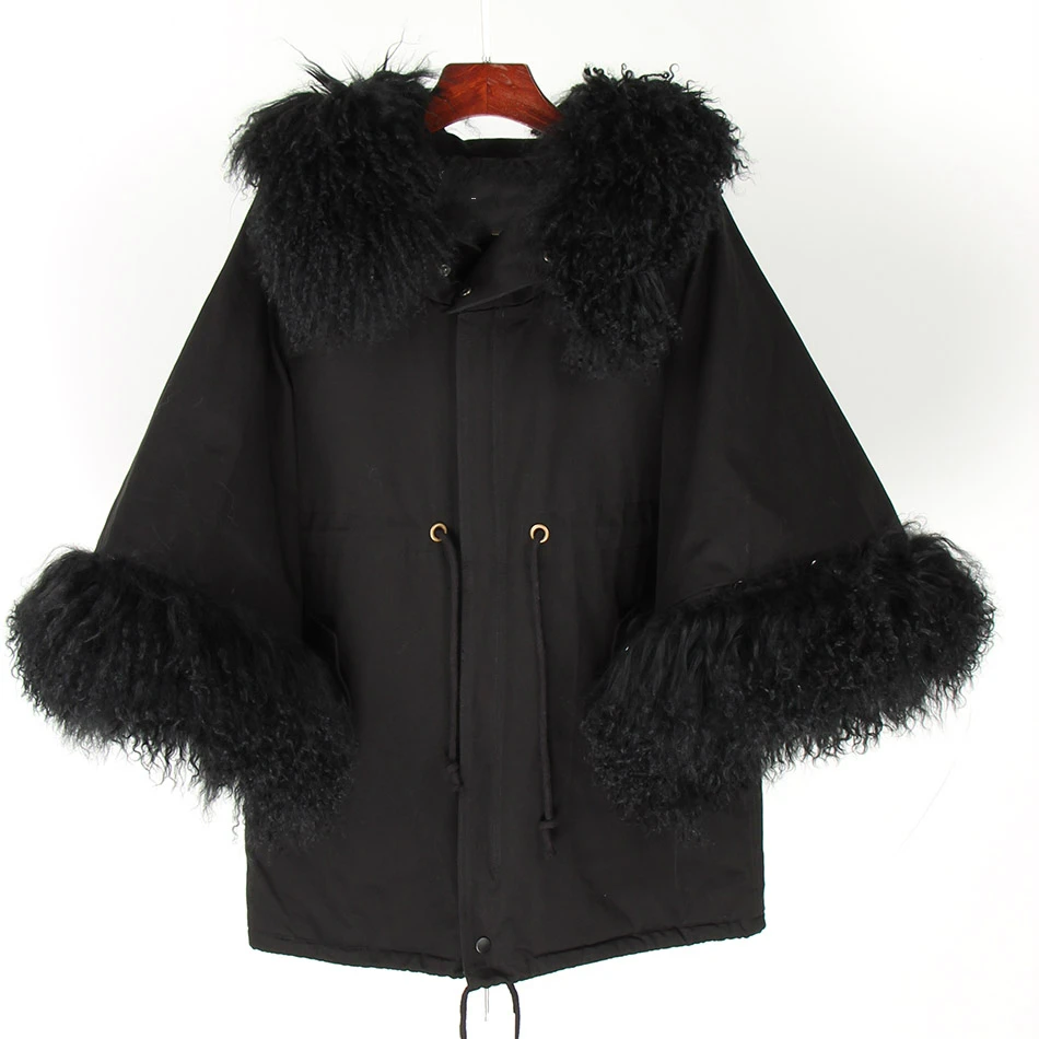 Женская куртка с меховым воротником парка расклешенными рукавами и капюшоном из