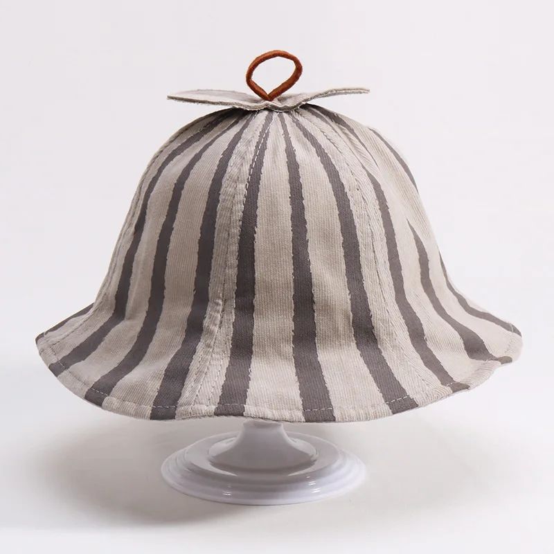 Новая полосатая детская шапка хлопковая Милая Панама с листами на весну и осень