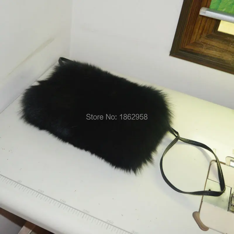 Китайский меховой завод бесплатная доставка SJ724 черные грелки для рук с