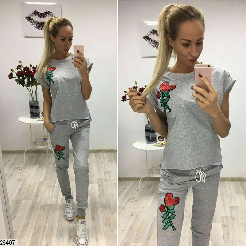 Новинка лета 2017 женские футболки в стиле Харадзюку с цветочной вышивкой роз