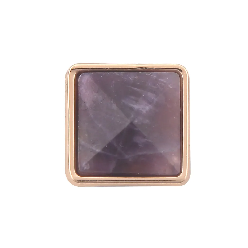 Винни Дизайн Ювелирные изделия Золотая пирамида желаний камень счастье Слайд