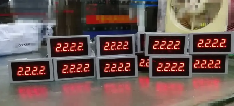 Светодиодный авточувствительный счетчик 4-битный сложения и вычитания