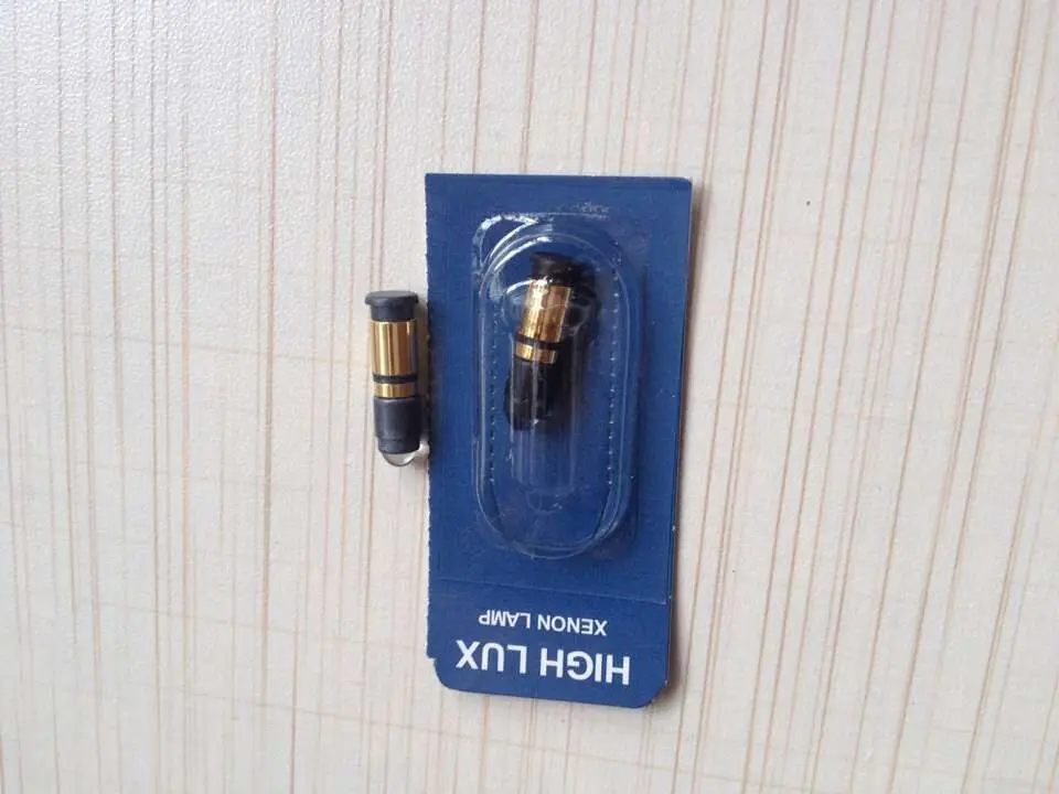 

Лампа-пипетка HEINE HINI XHL #110 2,5 В, мини 3000, с лампой-пипеткой