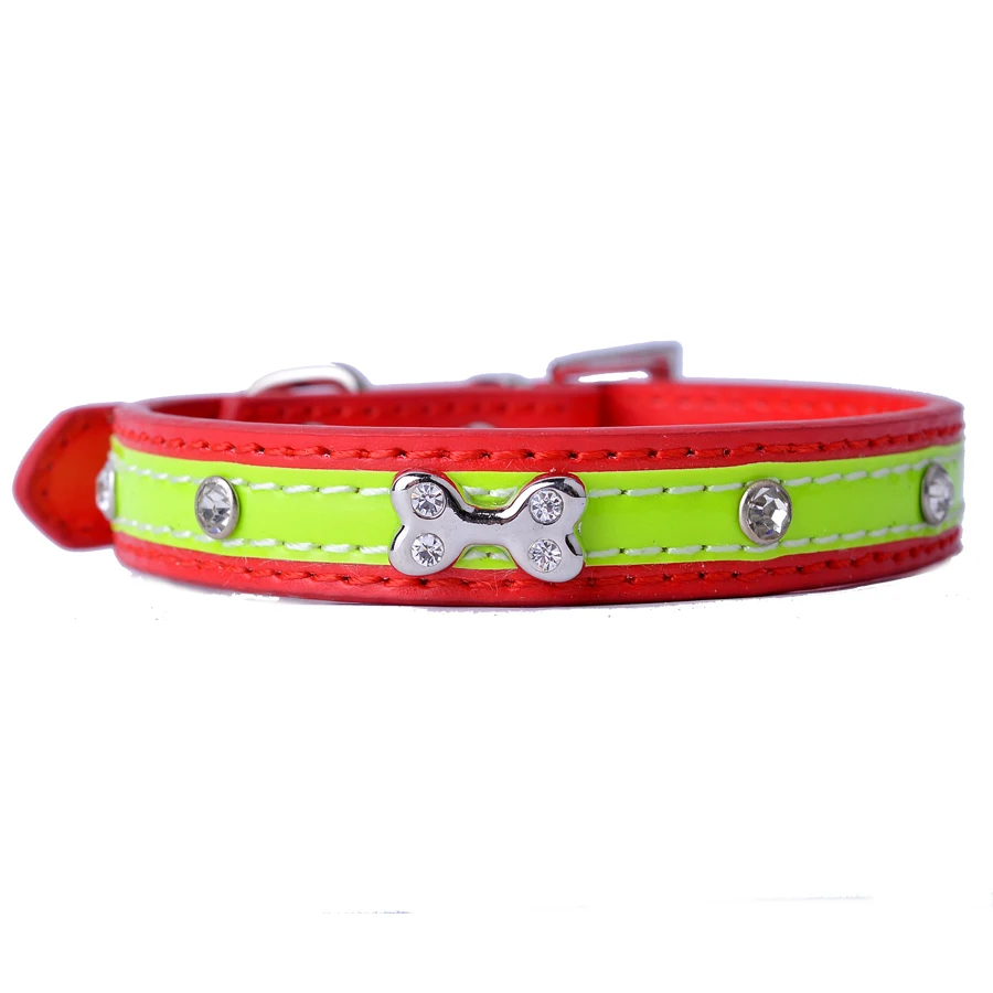 ошейники для собак все Bling Pet Ошейник Diamante Шипованная Кожа PU Регулируемая пряжка