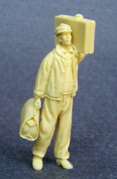 1/35 Solider Model Man With Suitcase Resin Assembly Second World War WWII WW2 | Игрушки и хобби