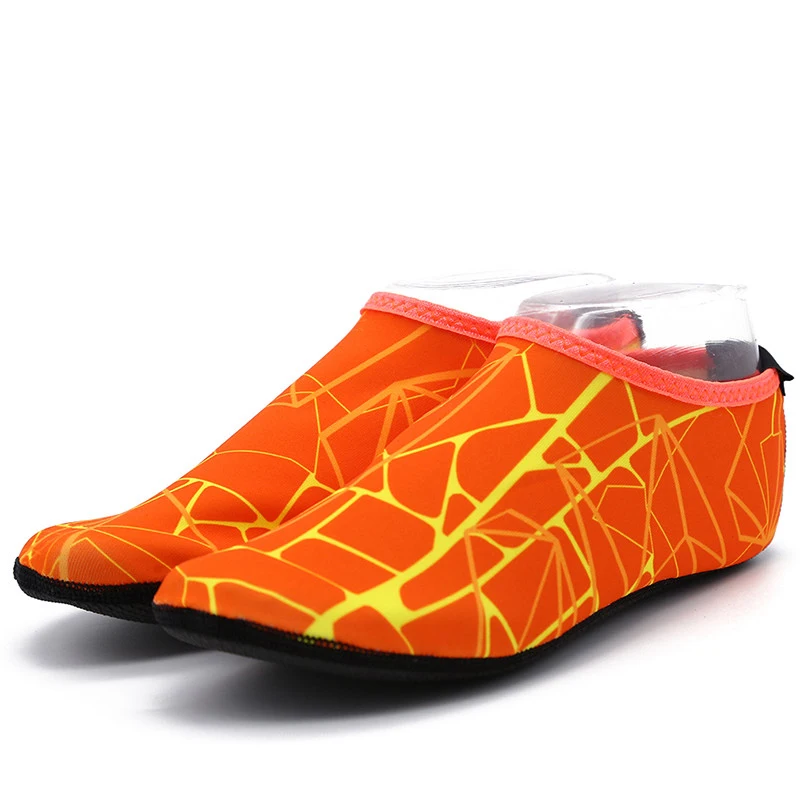 Новинка Летние дышащие сандалии на плоской подошве для взрослых Обувь унисекс